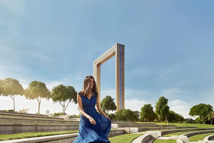 Gobus Tourism offer Best Dubai Frame Tour